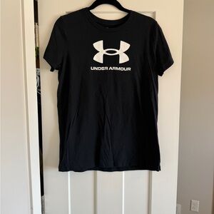 Under Armour Loose Fit Black and White Logo Tee Medium